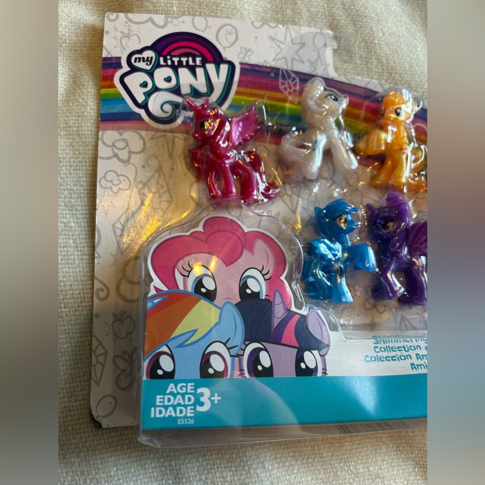 My little Pony Shimmering Friends 2018 NWT - Picture 3 of 7